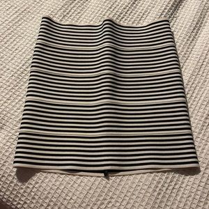 Bondage style skirt. Very thick material.